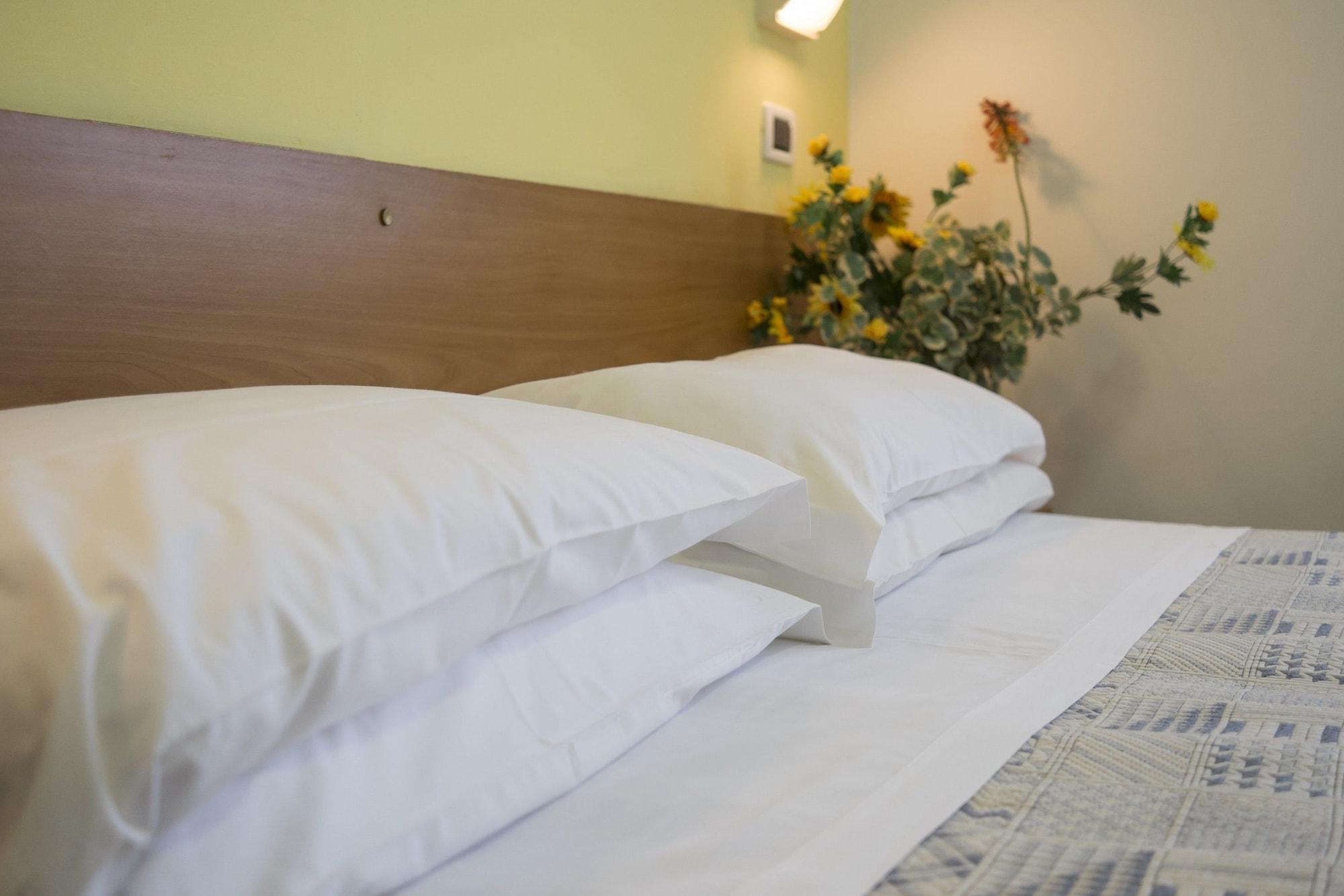 Hotel Eliseo ริมินี ภายนอก รูปภาพ