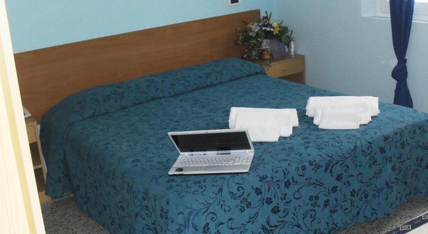 Hotel Eliseo ริมินี ภายนอก รูปภาพ