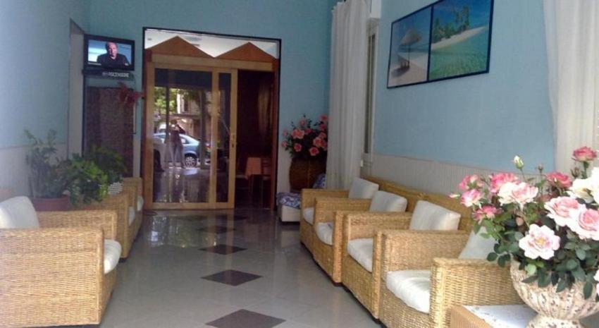 Hotel Eliseo ริมินี ภายนอก รูปภาพ